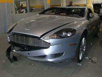 Aston Martin DB9 Crash