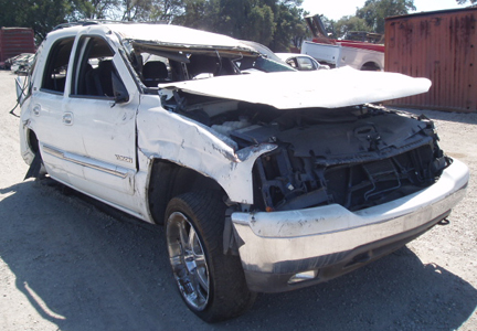 GMC Yukon Crash