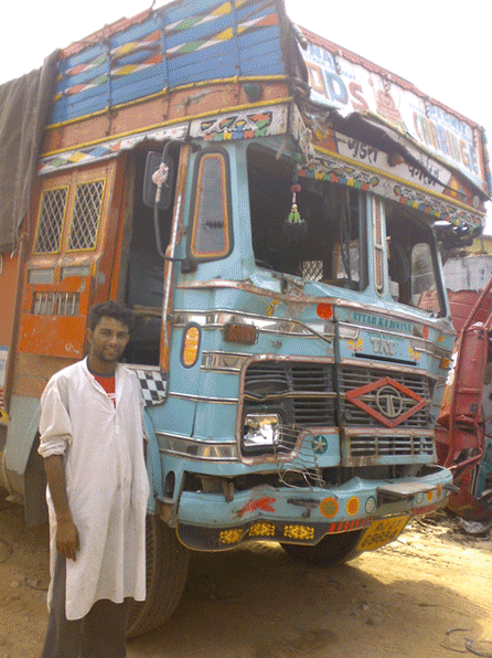 India Truck accident