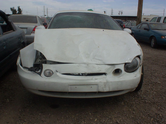 Ford wreck taurus