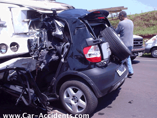 Head on Fatal Wreck Winnepeg, Canada