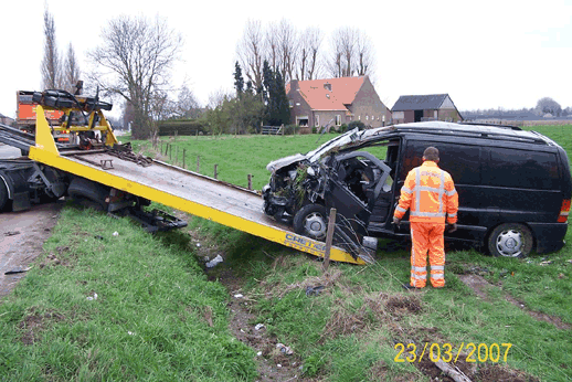 Mercedes towed