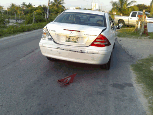 Mercedes Kompressor crash