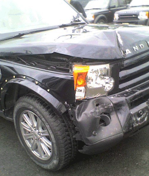 Land Rover Accident Photos