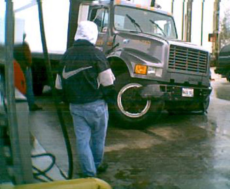 truck crash gas station