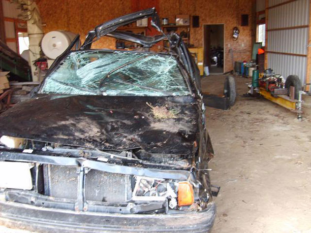 9-24-08-geo-tracker-crash-2.jpg