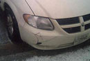 Dodge Caravan crashes