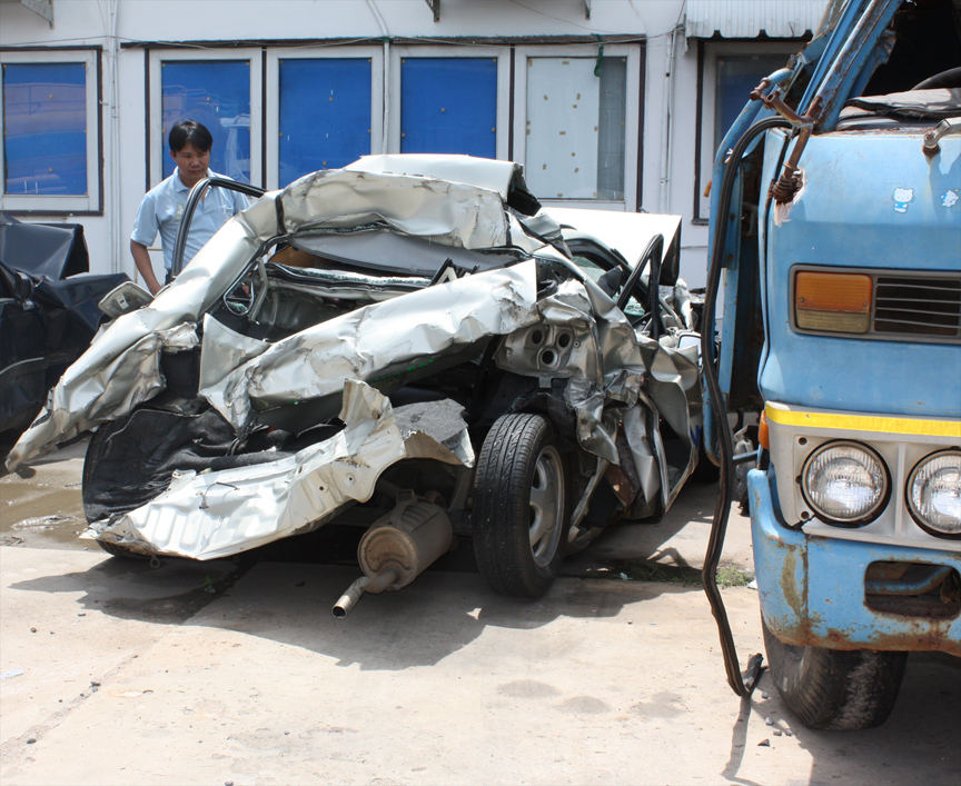 Thai Auto Crash