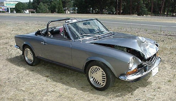 1968 Fiat 124 Spider Hits Deer Yreka, California