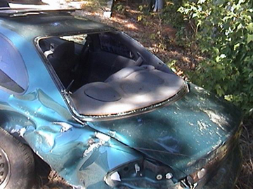 Dodge Avenger crash