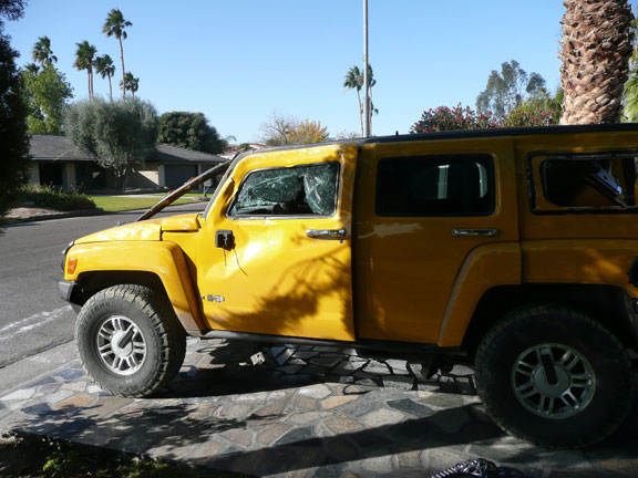 Hummer accident photo